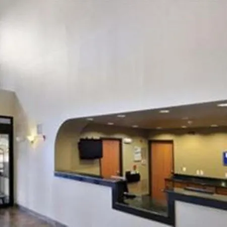 Days Inn By Wyndham Lubbock South-3